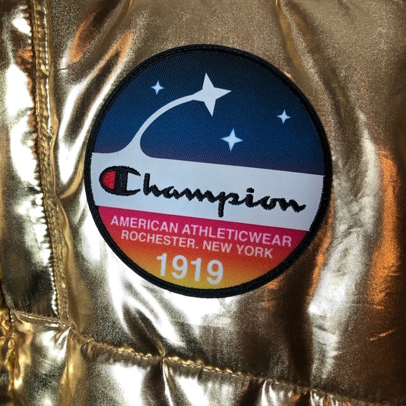 🔴SOLD🔴Champion gold NASA puffer jacket size XL - Picture 9 of 13